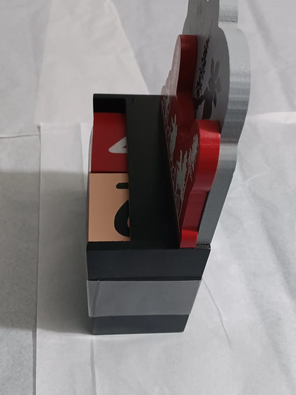 Netflix desk accepted any